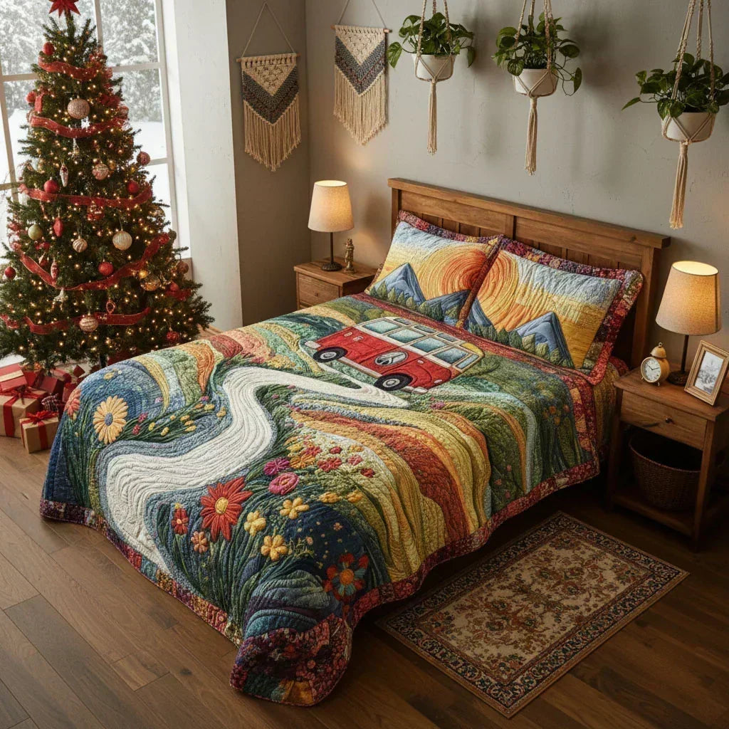 3-Piece Quilted Bedding Set – Vintage Journey – View 2